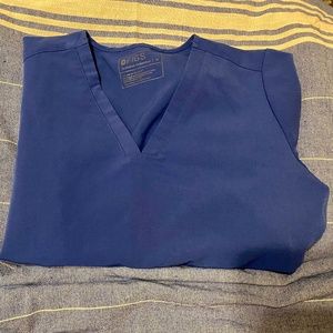 Blue Figs Scrub Top - Medium - 2 Pockets - USED